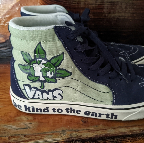 Vans shoes 9.5 - Picture 3 of 3
